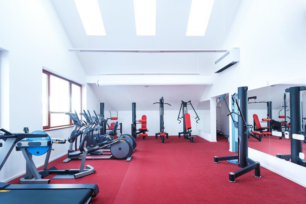 Krinec Sport Relax Hotel Na Kopecku מראה חיצוני תמונה
